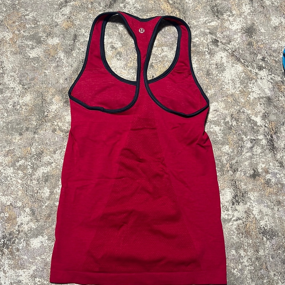 Lululemon built in bra tank